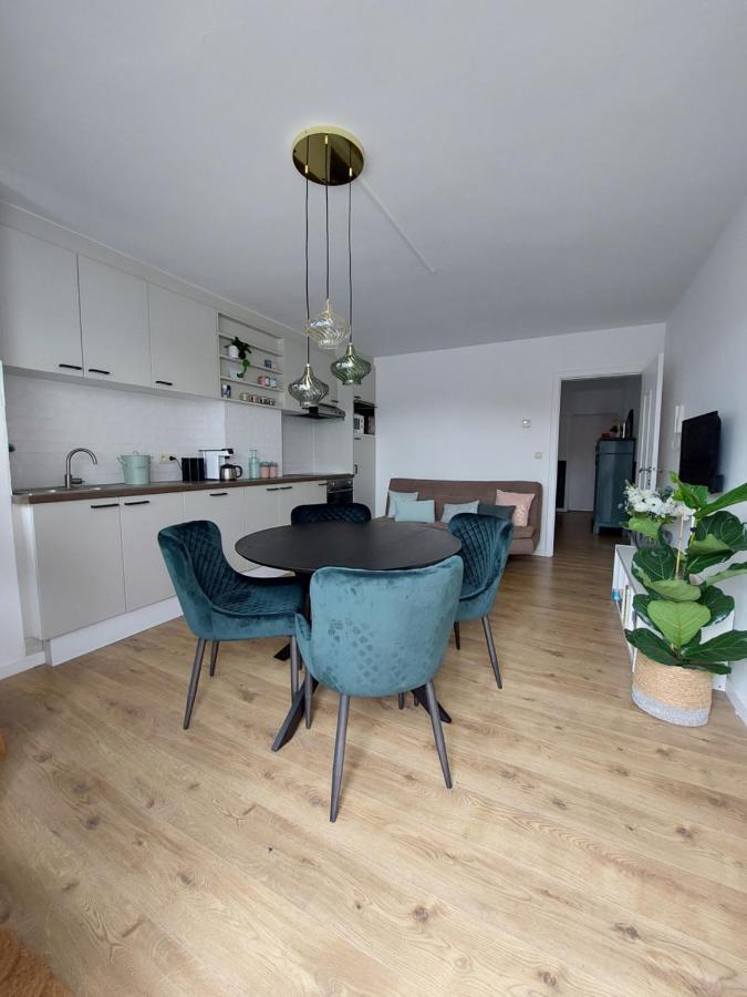 Sea-Cret, Een Sfeervol Appartement Aan Zee บลังเคนเบอร์เก ภายนอก รูปภาพ