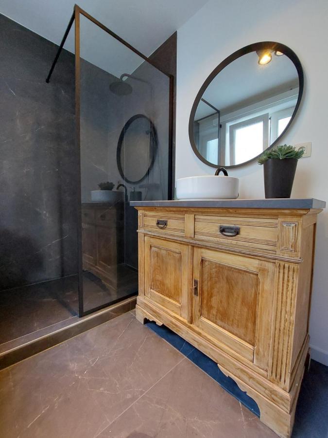 Sea-Cret, Een Sfeervol Appartement Aan Zee บลังเคนเบอร์เก ภายนอก รูปภาพ