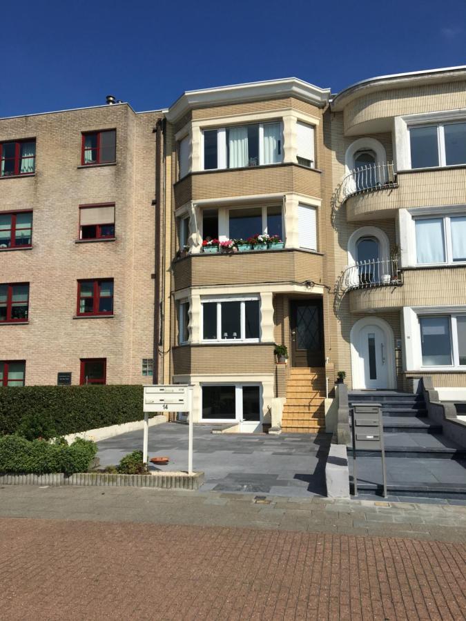 Sea-Cret, Een Sfeervol Appartement Aan Zee บลังเคนเบอร์เก ภายนอก รูปภาพ